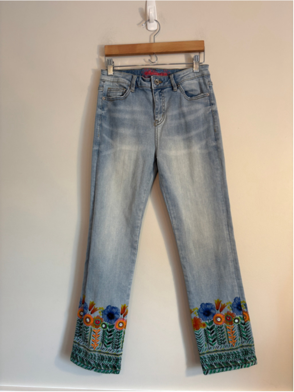 Desigual Exotic Jeans Embroidered Floral Ankle Jeans, Blue Size 26 Boho Hipster